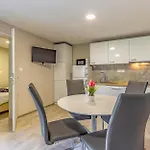 Mobile Homes Rocco 2 Holiday home Banjole