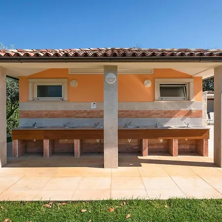 Mobile Homes Rocco 2 Сasa de vacaciones *