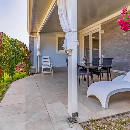 Сasa de vacaciones Mobile Homes Rocco 2 Banjole