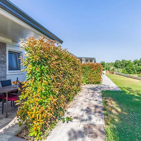 Feriehus Mobile Homes Rocco 2 *