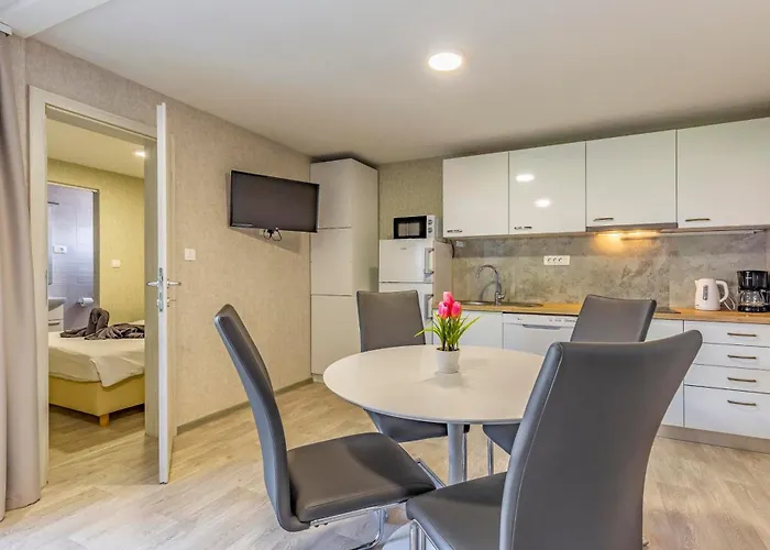 Mobile Homes Rocco 2 펜션 반졸레