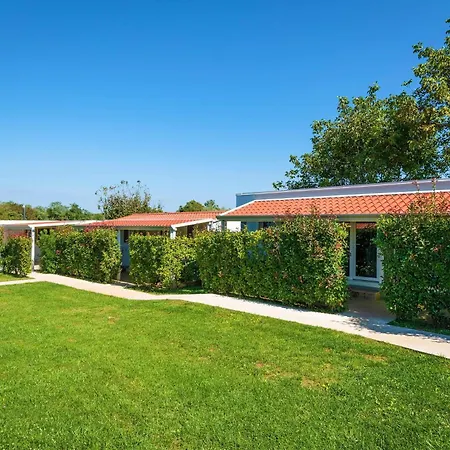 Mobile Homes Rocco 2 *