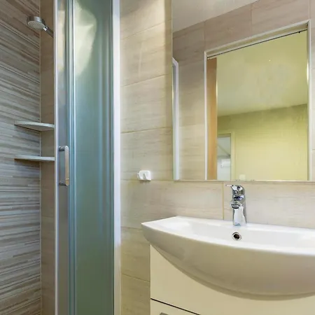 Mobile Homes Rocco 2 *