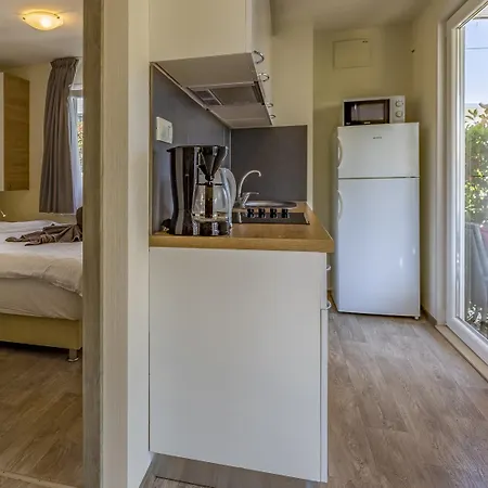 Tatil Evi Mobile Homes Rocco 2 Banjole