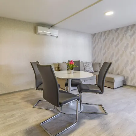 Mobile Homes Rocco 2 Tatil Evi